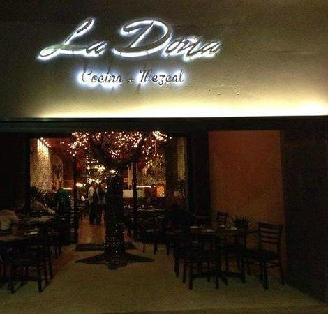 La Doña