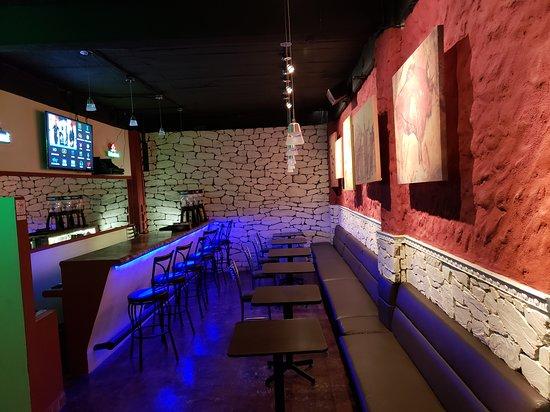 La caverna bar&grill
