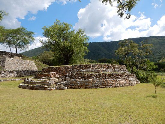 Zona Arqueológica de Tacama